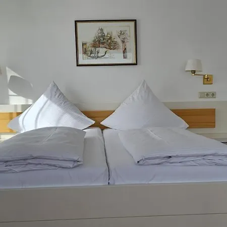 Schwaben Hotel Ebnisee 3*