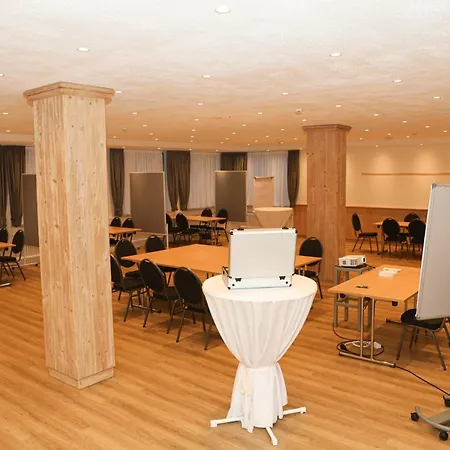 Hotel Schwaben Ebnisee 3*